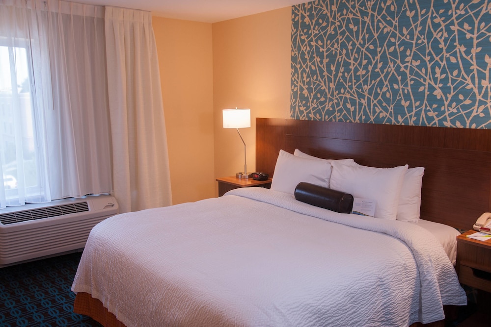 Fairfield Inn Suites By Marriott Montgomery Airport South 15/34