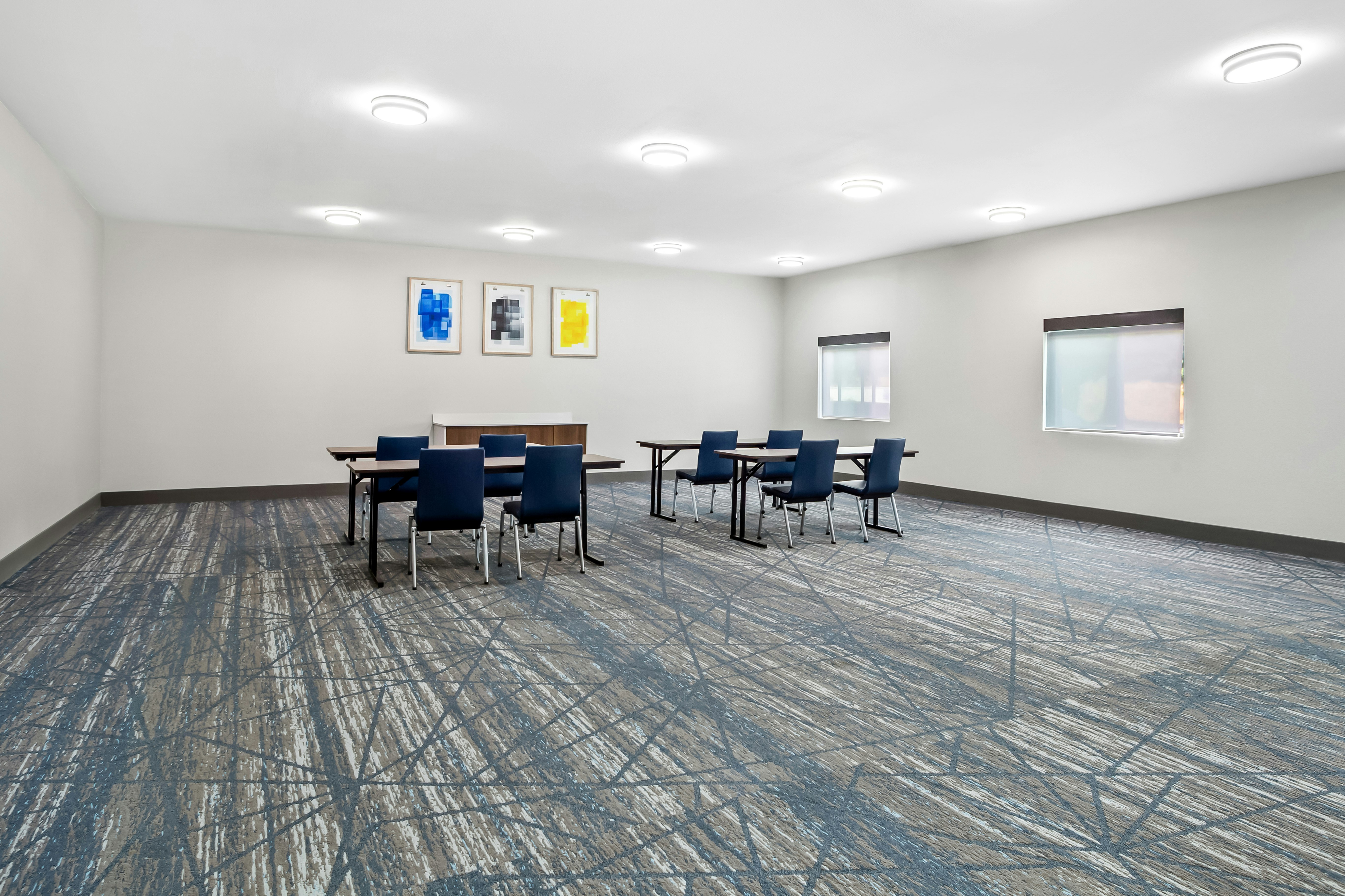 Holiday Inn Express & Suites Tumwater - Olympia By IHG 32/36
