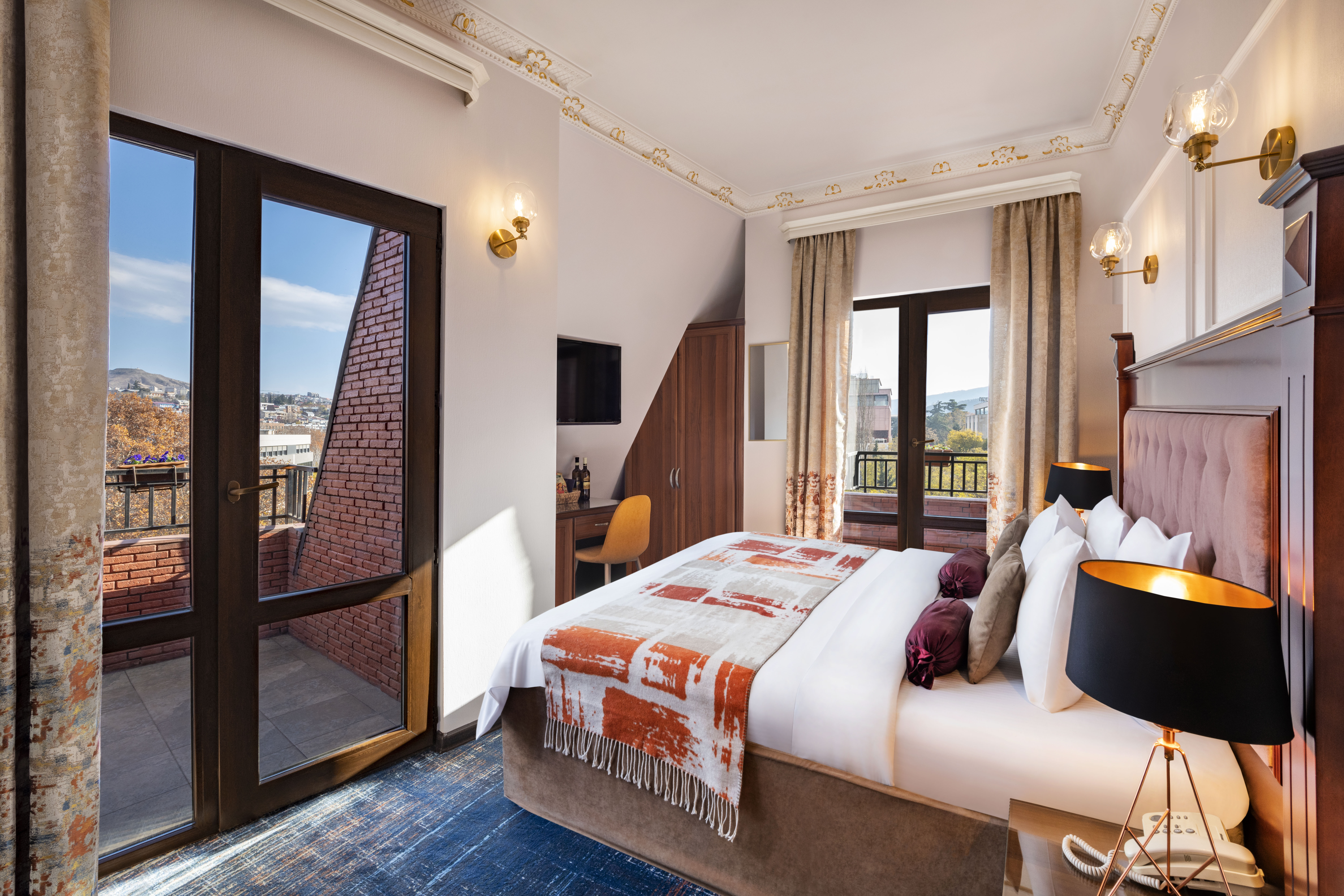 Standard, Double Bed, River Side Tbilisi Boutique Hotel 2/7