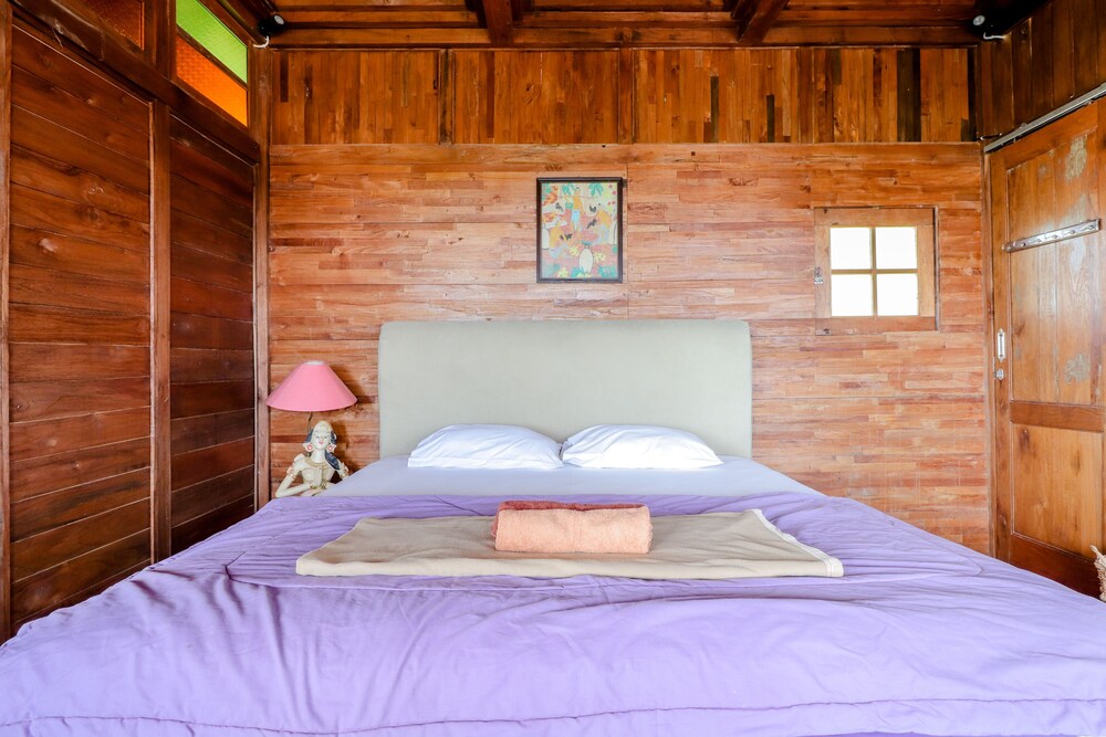 Adinda Beach Hotel and Villa by ZUZU 9/57