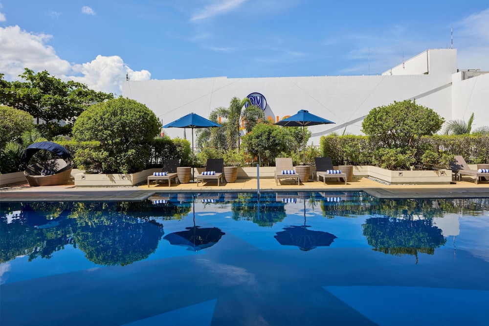 Park Inn By Radisson Davao 61/65