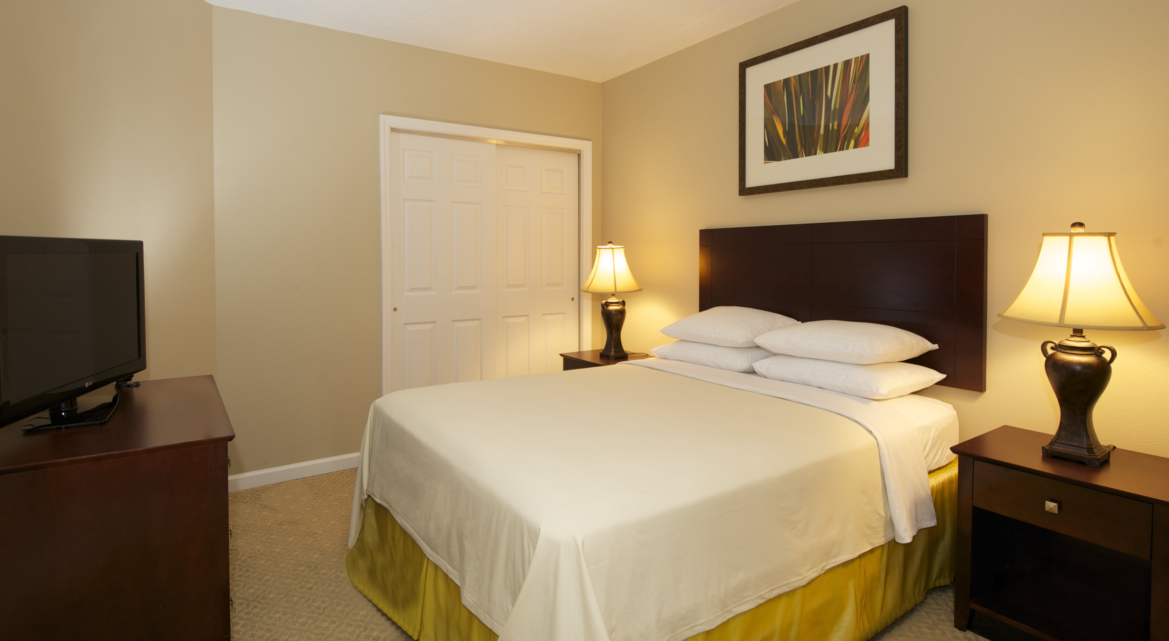 3 BEDROOMS, SUPERIOR, SUITE, 3 BATHROOMS