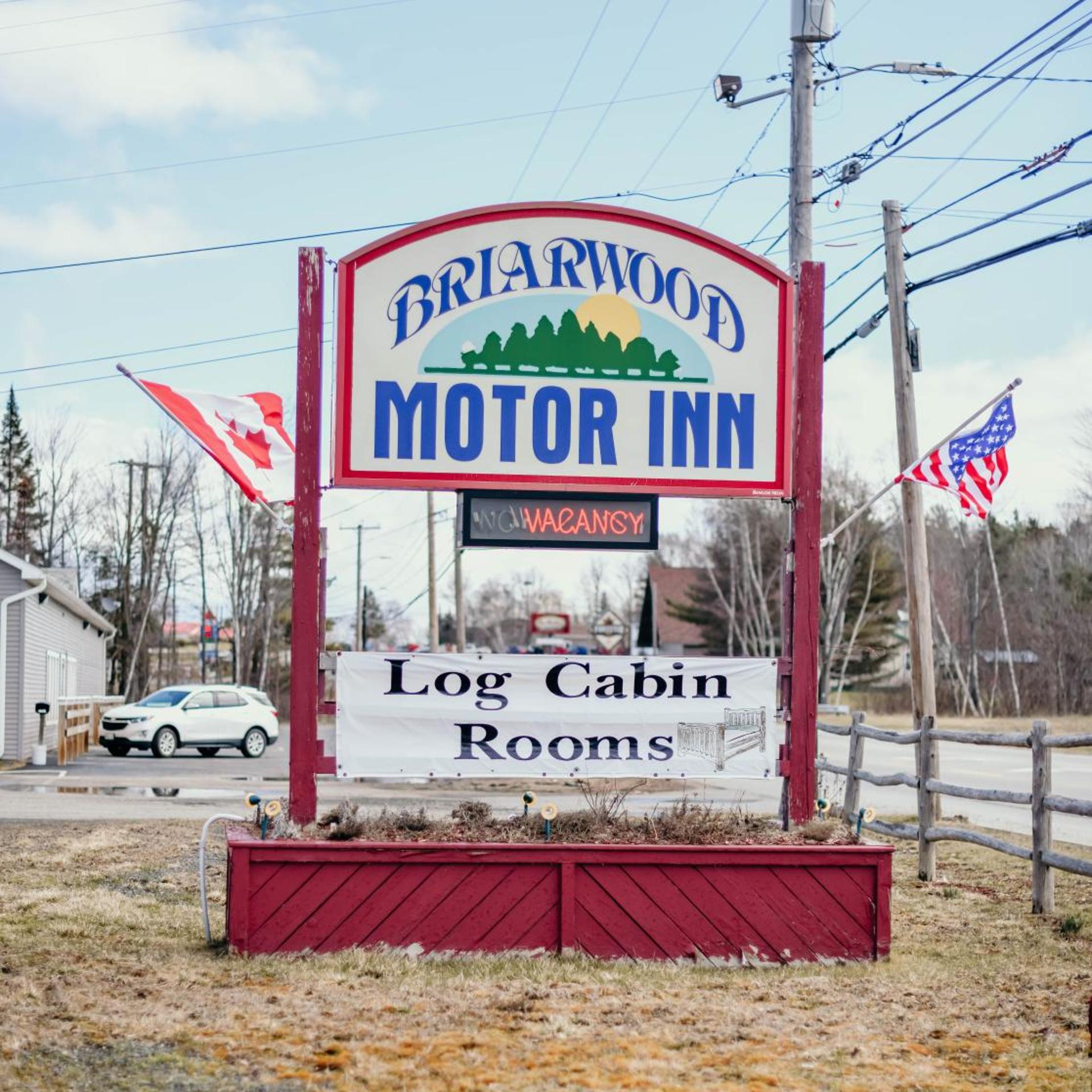 Briarwood motor inn 5/41