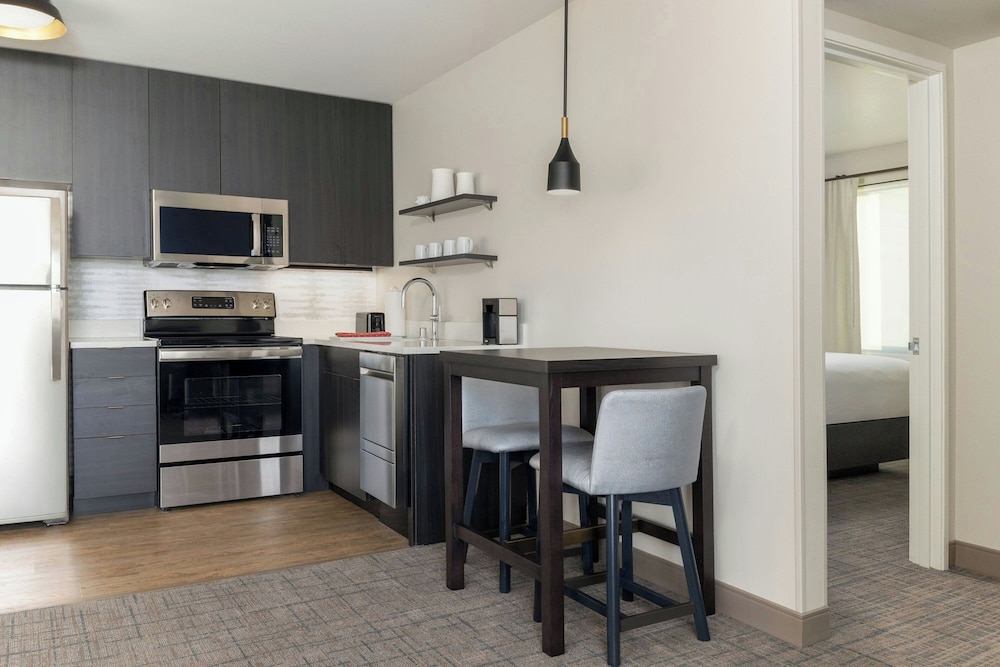 Residence Inn Denver Stapleton 38/53