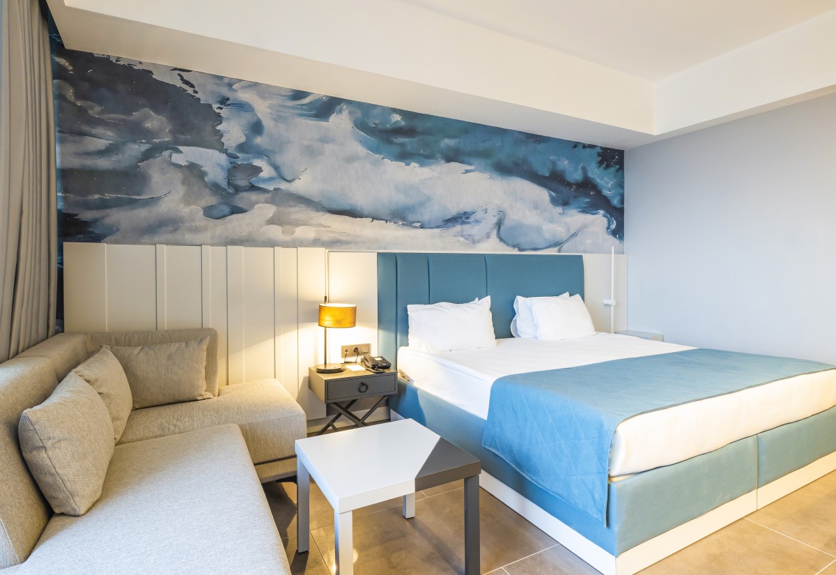 Room, Triple, Land View