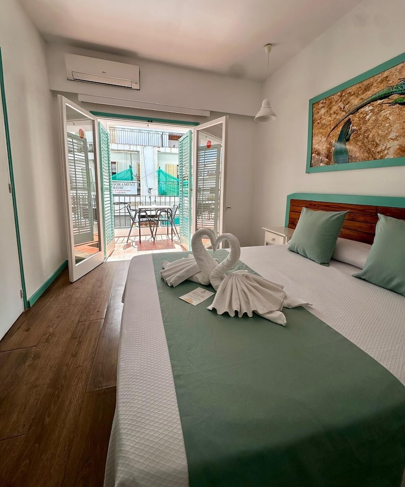 Hostal Sunset Ibiza 18/64