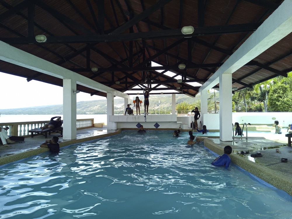 Ocean Bay Beach Resort 21/50