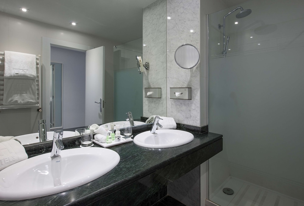 Nh Collection Villa De Bilbao 47/50