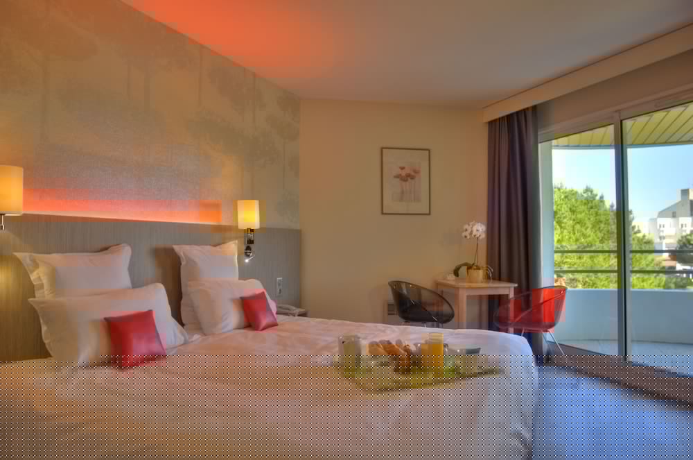 Hotel Valdys Thalasso & Spa - les Pins 5/50