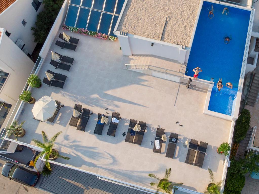 Villa Nova 2/23