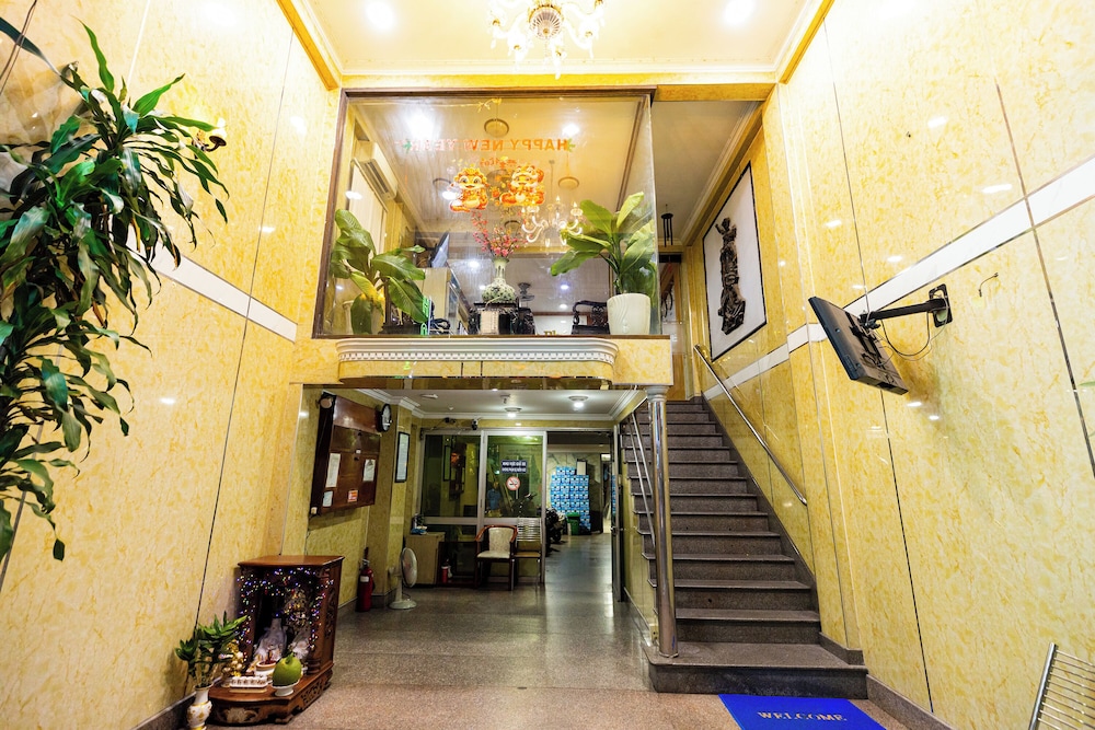 Hanh Phuc Hotel 12/55