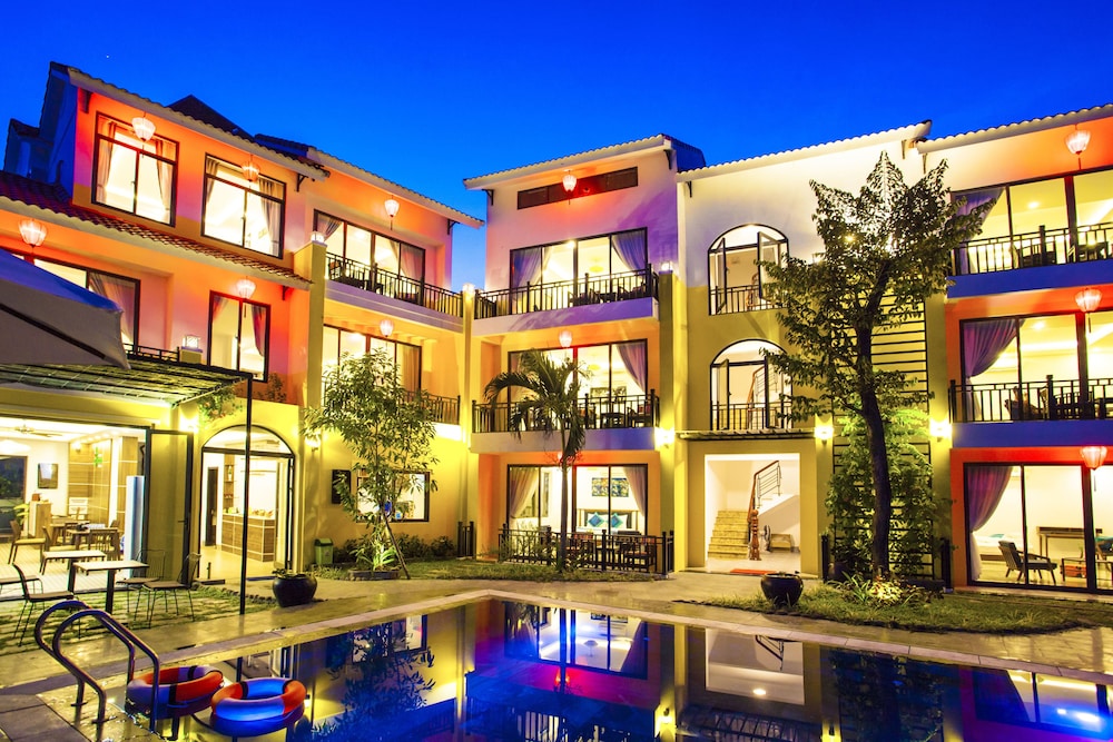 Hoi An Four Season Villa 7/66