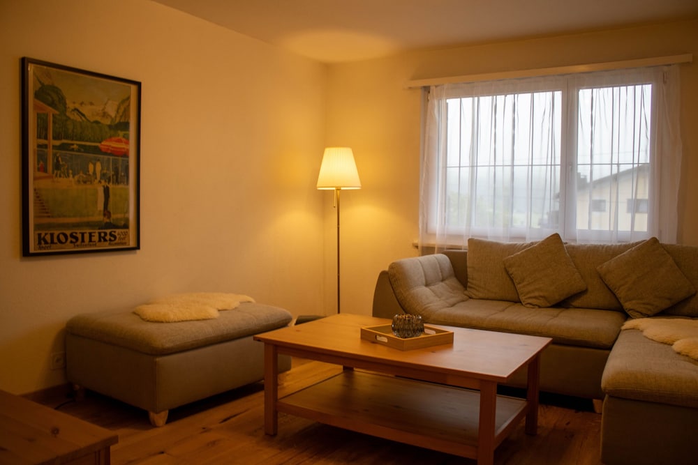 Madrisa Lodge 35/62