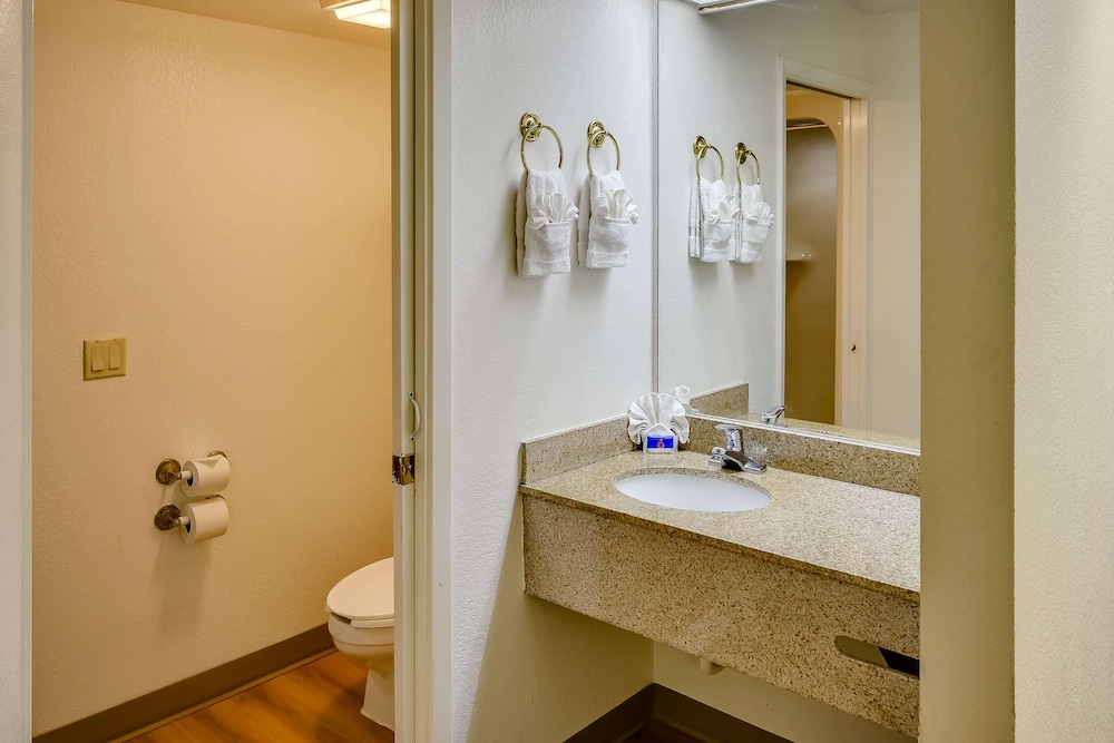 Motel6 Katy, TX - Houston 34/37