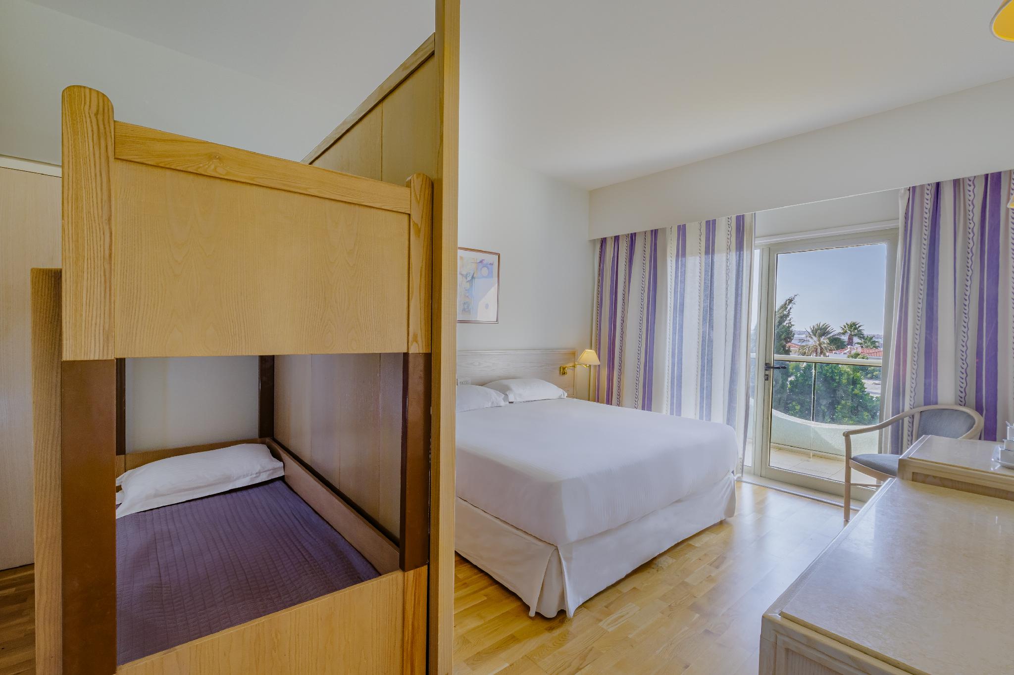 Superior, Family, Bunk Bed, Land View