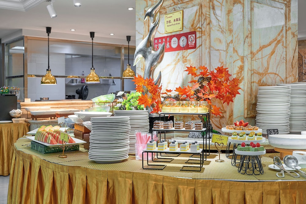 Yueda Financial City International Hotel 36/50