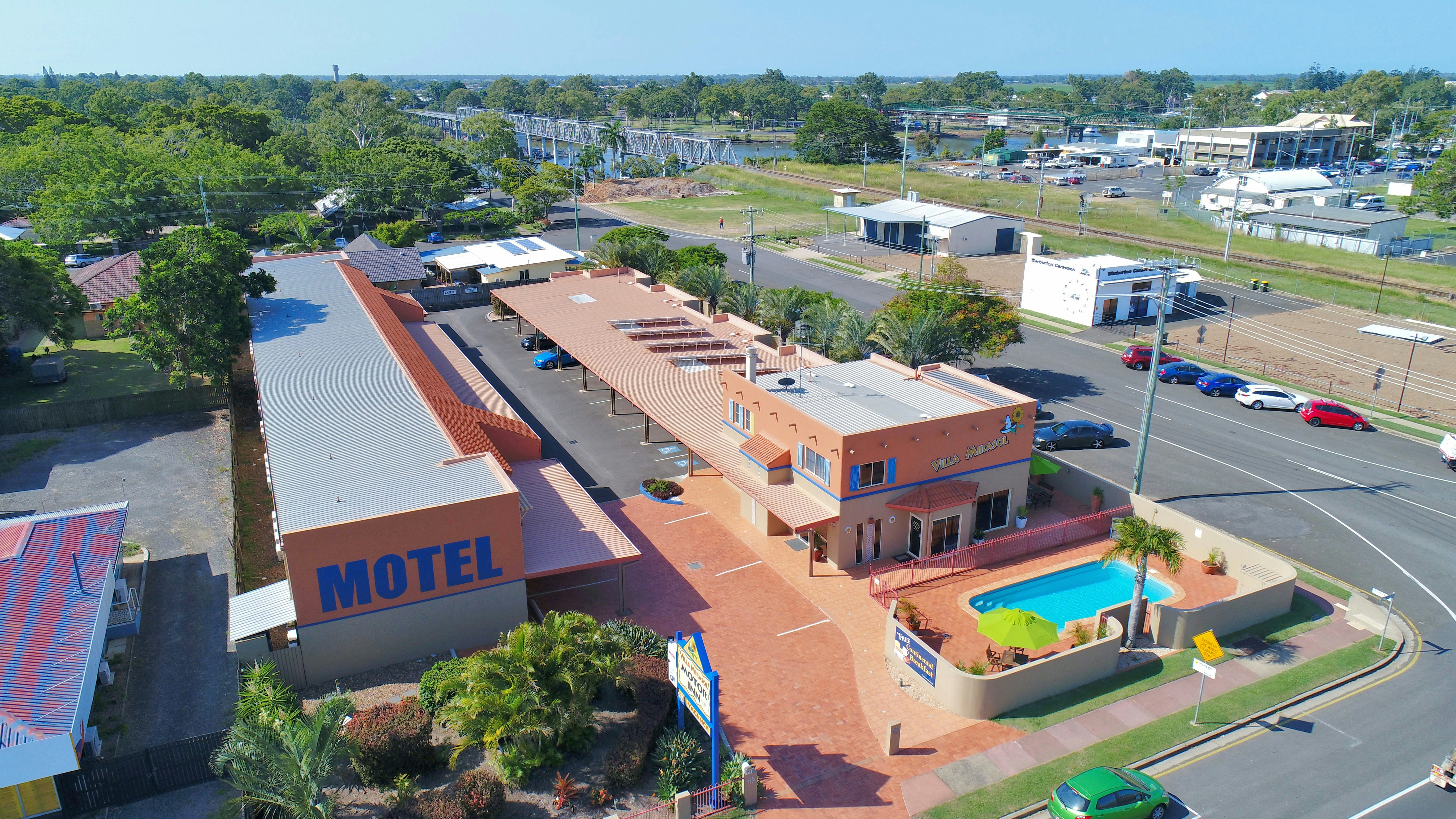 VILLA MIRASOL MOTOR INN 4/32