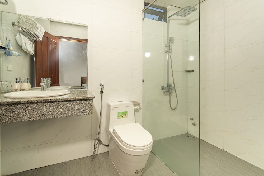 Phu An Hotel 35/40