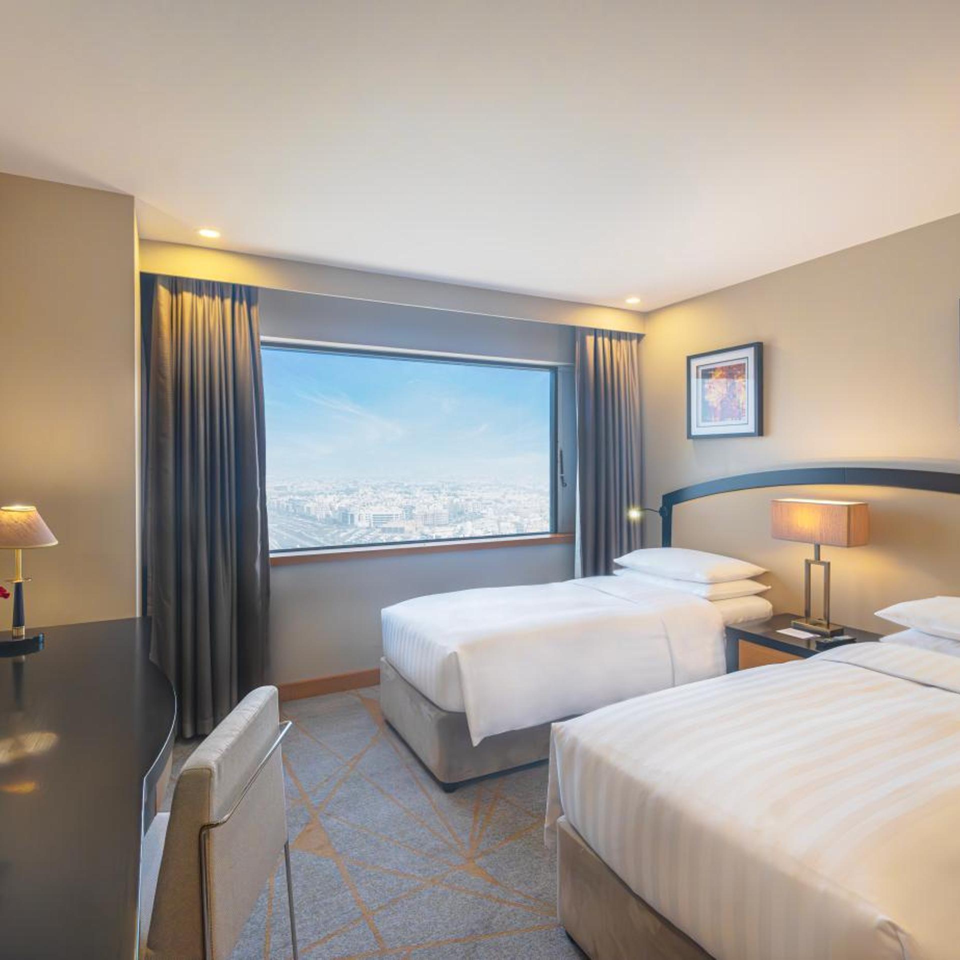 شقة ديلوكس عائلية بـ4 غرف نوم بمطبخ، Hyatt Regency Galleria Residence Dubai 3/9