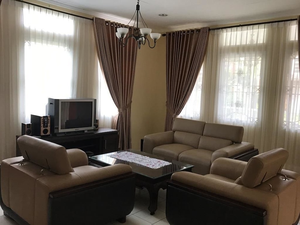 Villa Sofia Kota Bunga 26/31