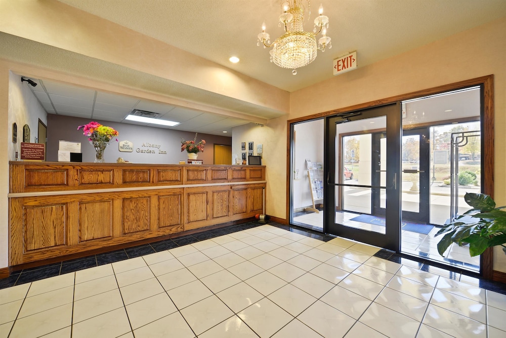 Baymont by Wyndham Albany, KY 5/34