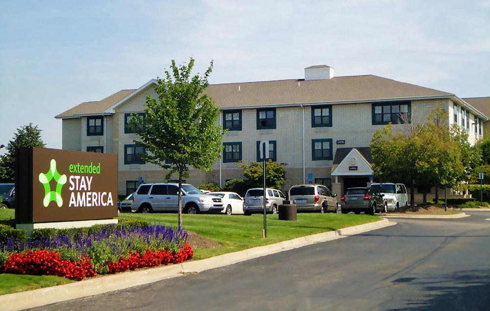 Extended Stay America - Detroit - Madison Heights 1/53