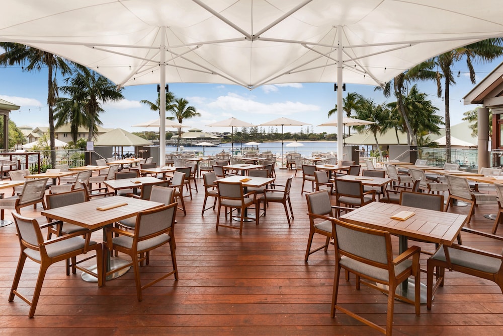 Novotel Sunshine Coast Resort 35/50