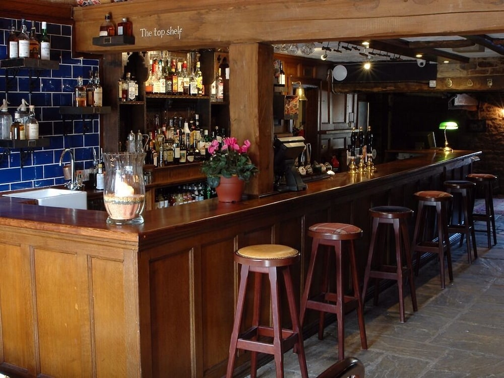 The White Horse Inn 39/62