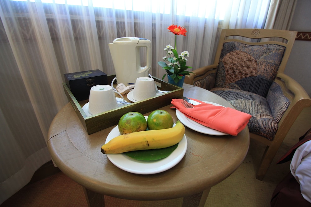 Chiangmai Hill 2000 Hotel 58/69