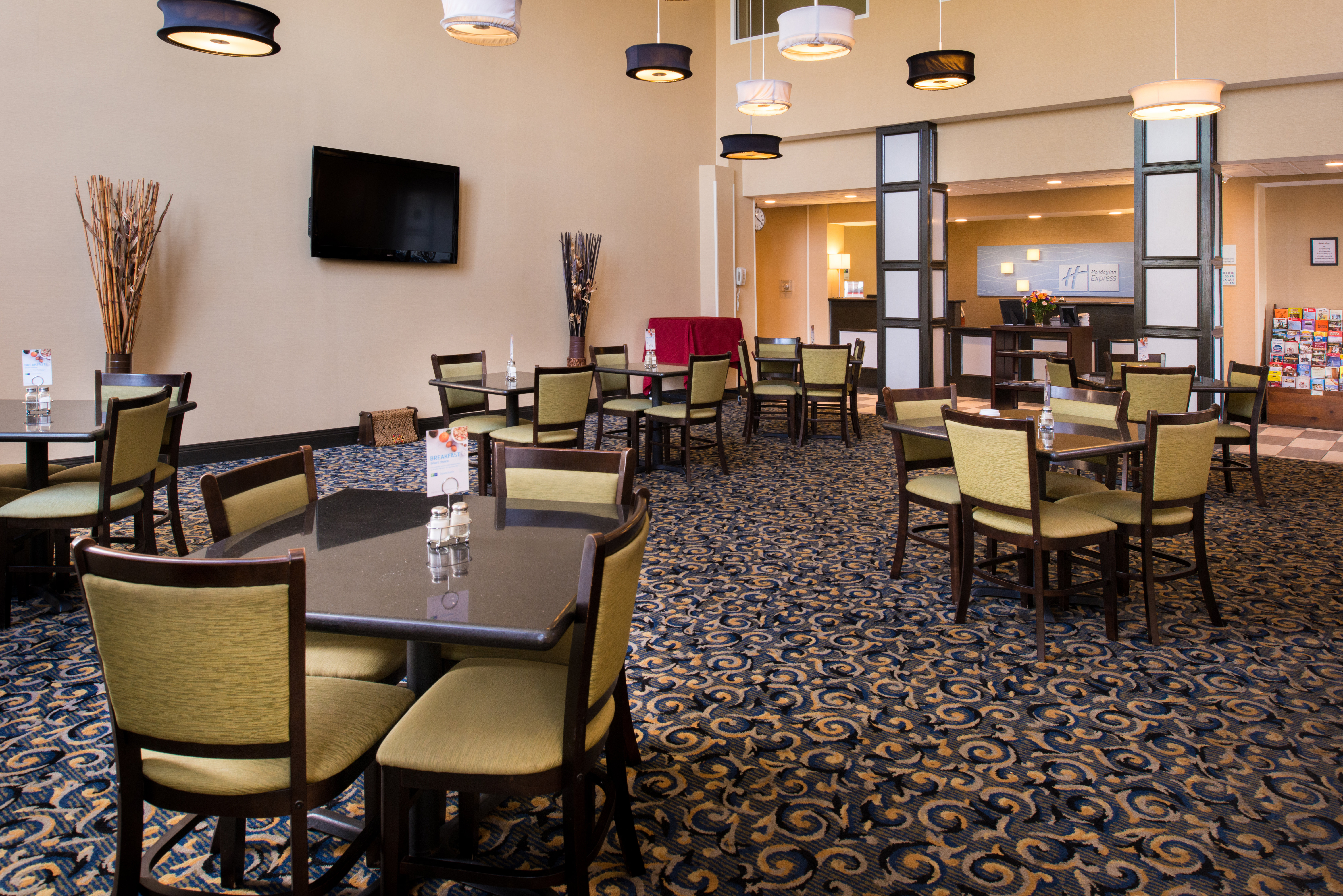 Holiday Inn Express Hotel And Suites Bucyrus 30/36