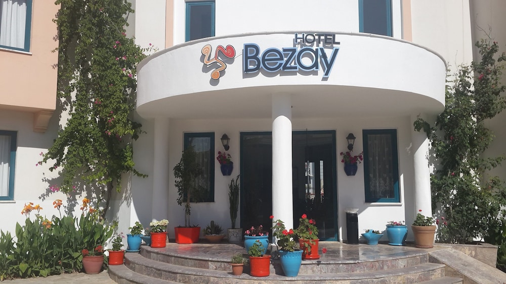 Bezay Hotel 1/31