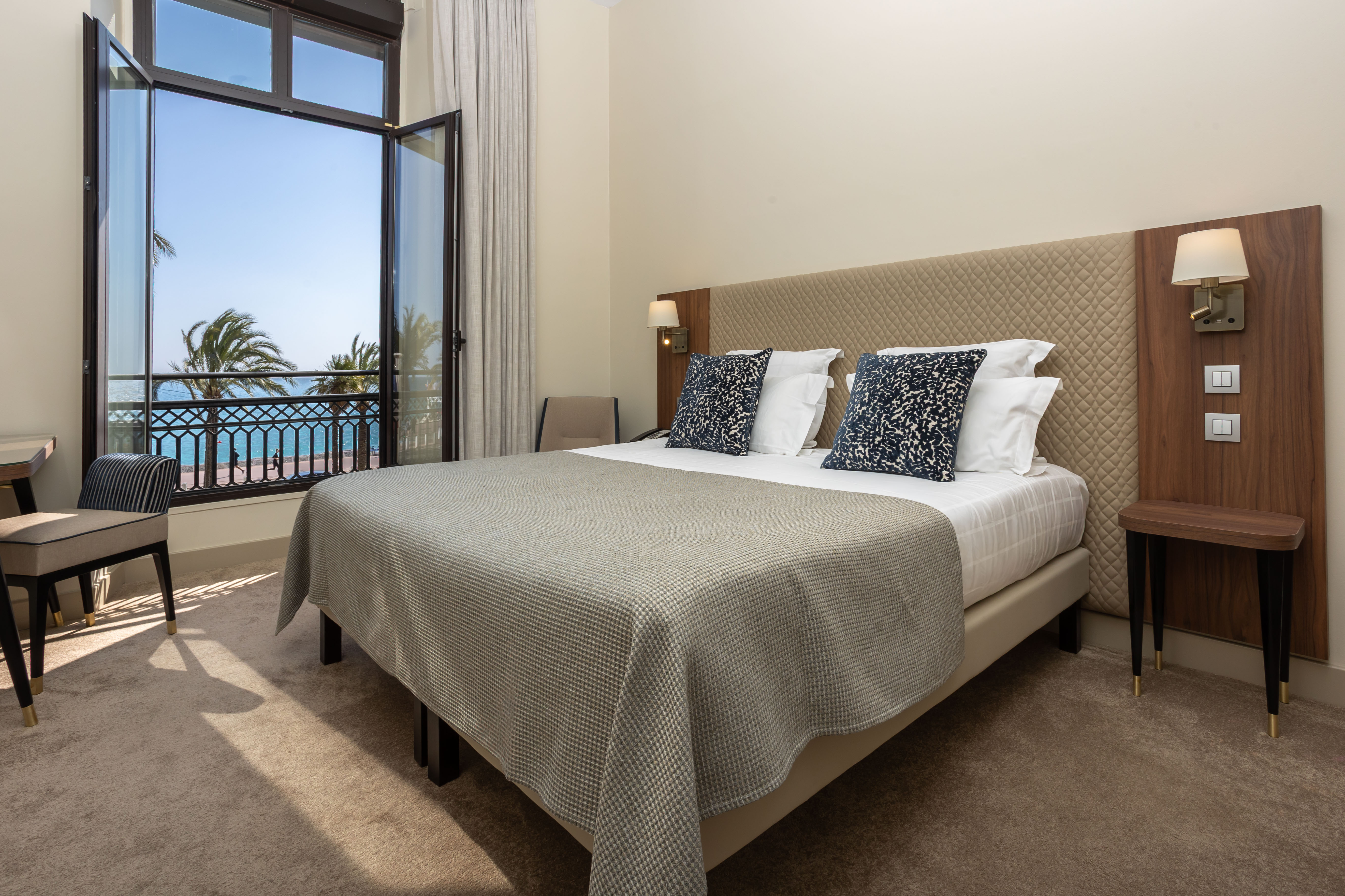 Superior, Single, Double Bed, Sea View 2/10