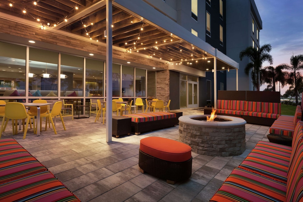 Home2 Suites By Hilton Sarasota Bradenton Airport 4/37