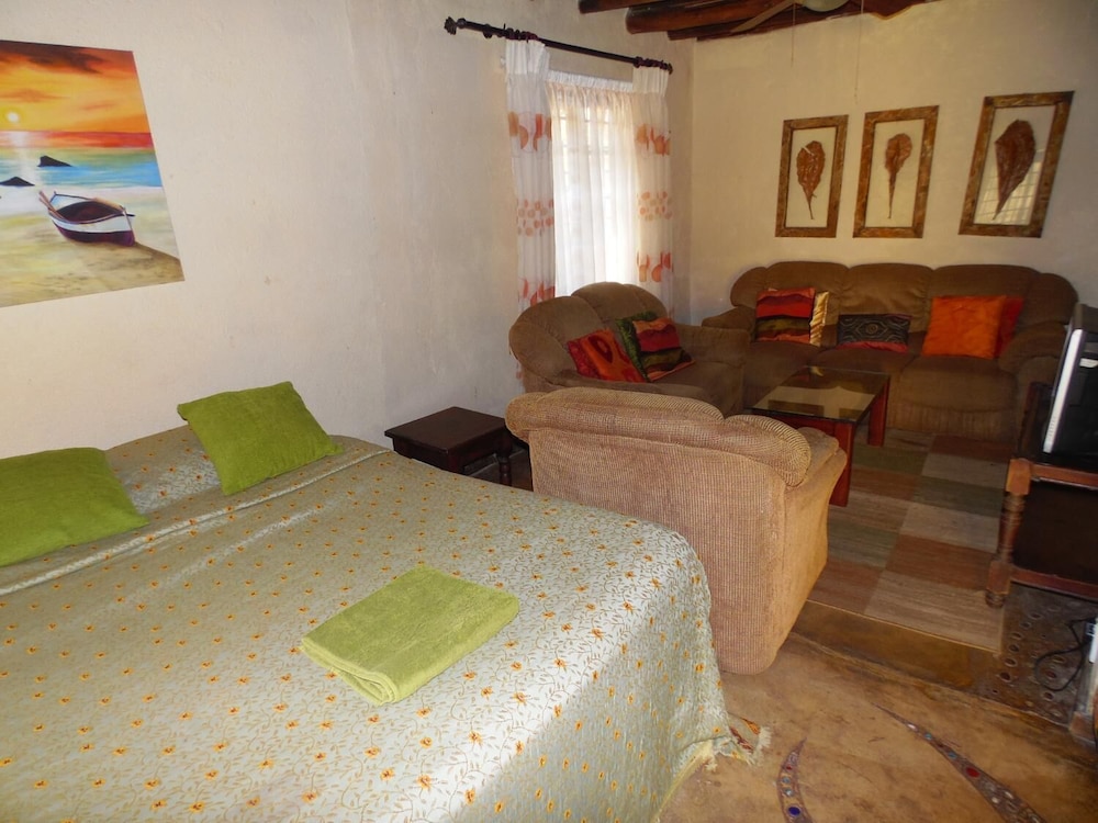 Hazyview Country Cottages 17/49