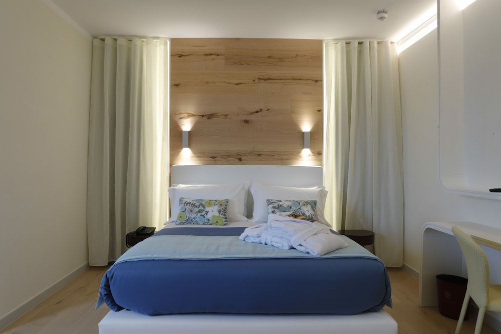Astrea Wellness & Spa 4/49