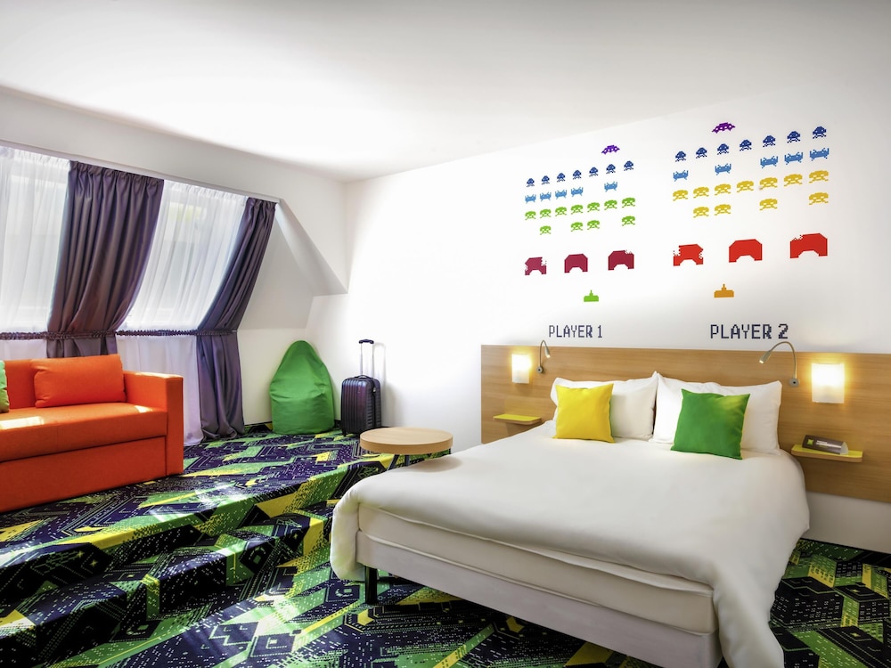 FAMILY, DOUBLE BED, SOFA