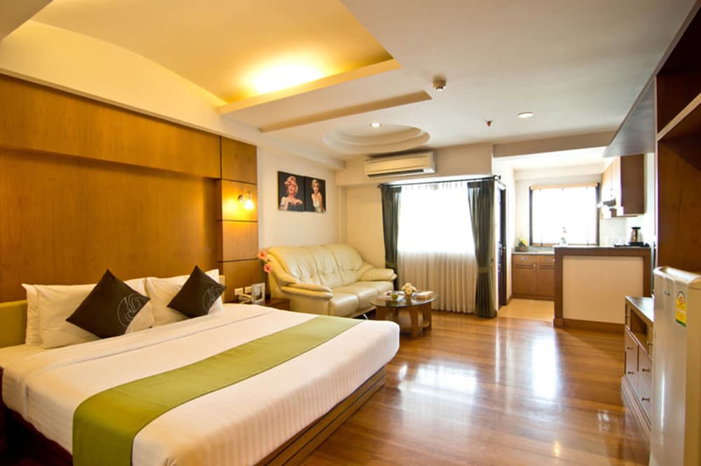 Golden Sea Pattaya 35/73