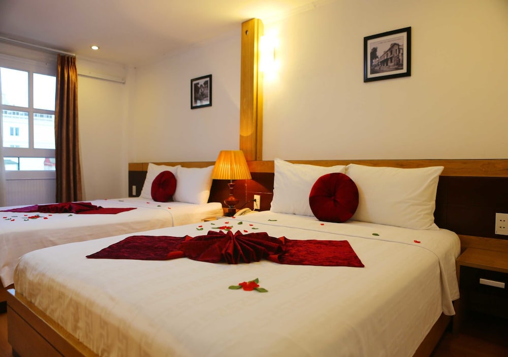 Family Holiday Hotel 10/50