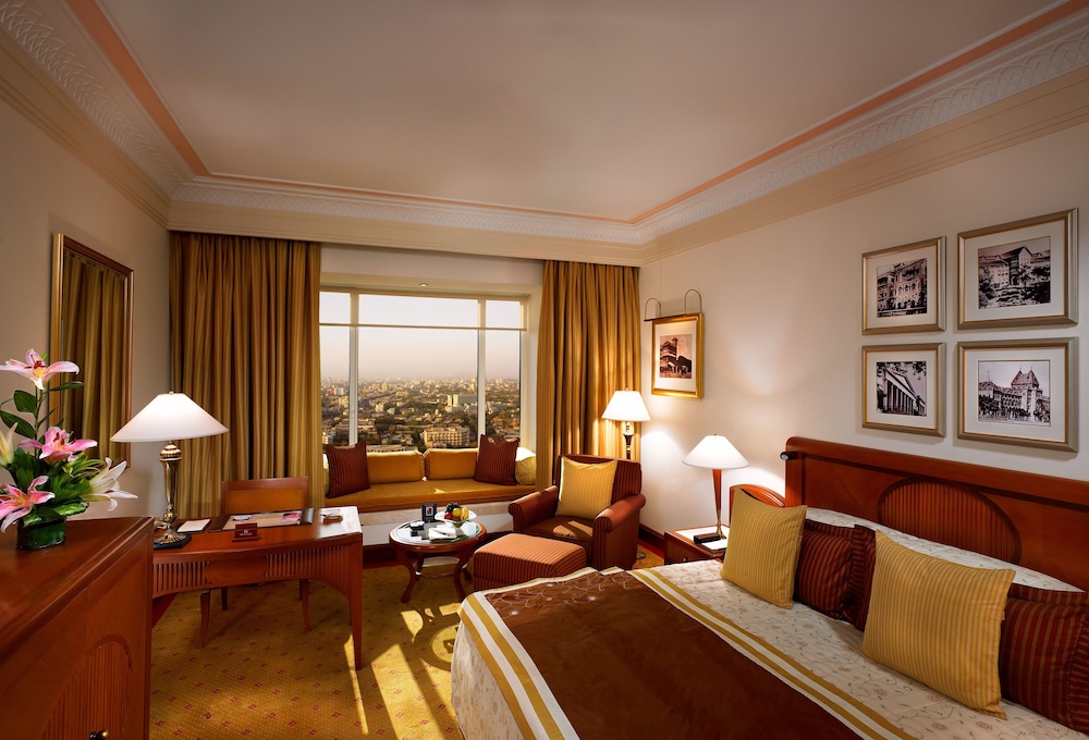 Itc Grand Central 24/39