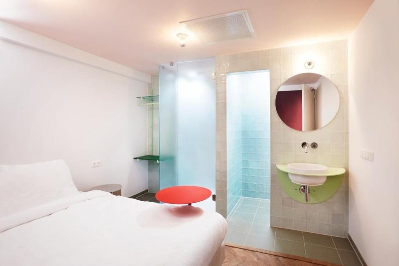 Hotel Not Hotel Rotterdam 3/12
