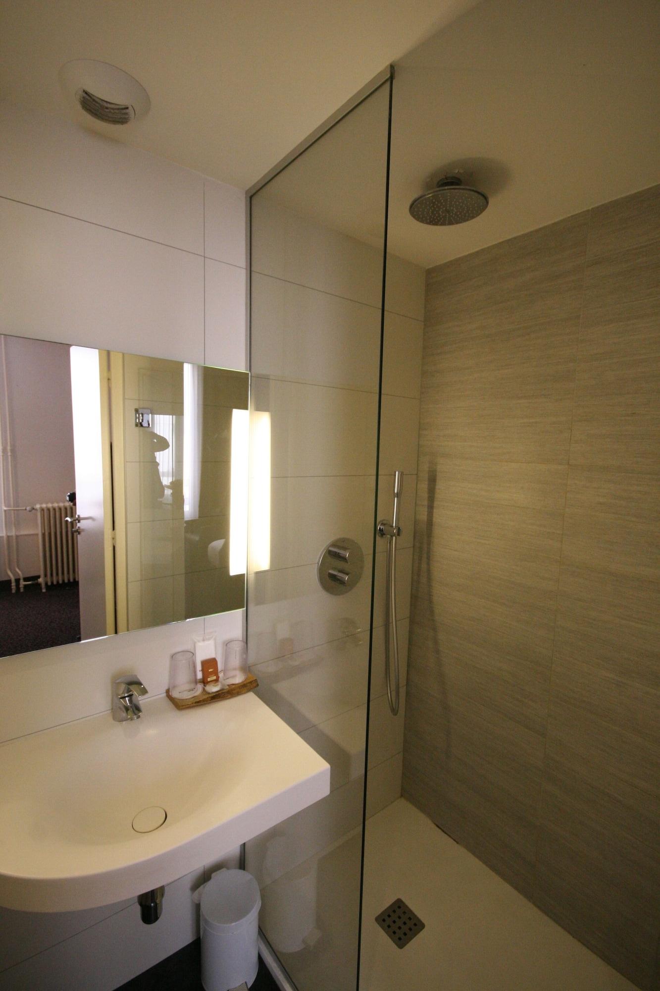 Hotel De La Gare Troyes Centre 55/55