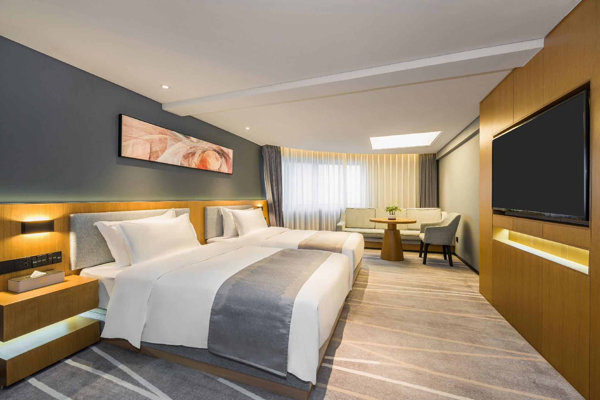 Success Hotel 13/37