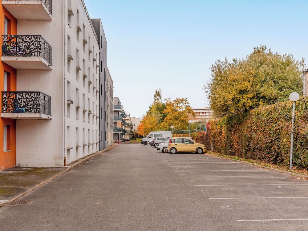 Sejours & Affaires La Beaujoire Nantes 57/68