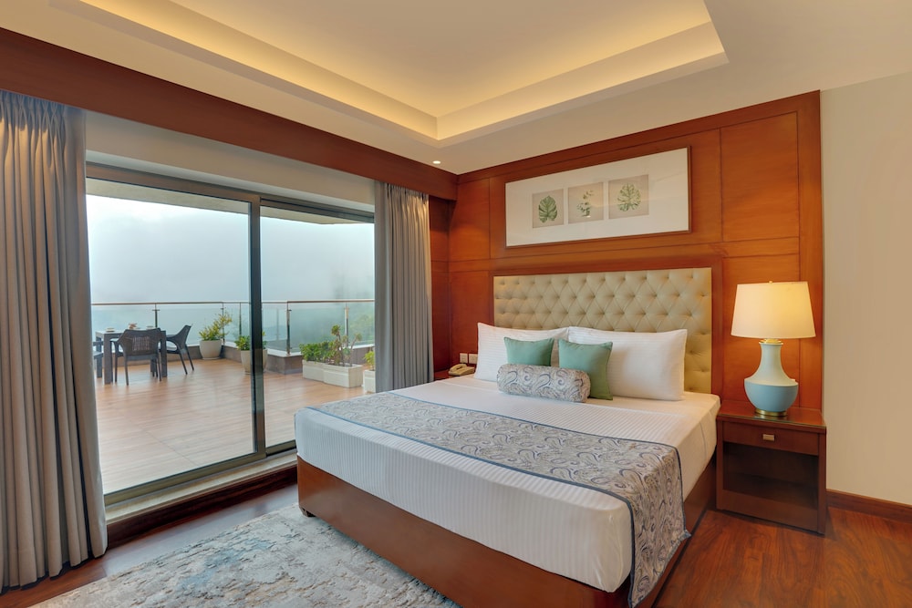 VALLEY, EXECUTIVE, SUITE, BALCONY