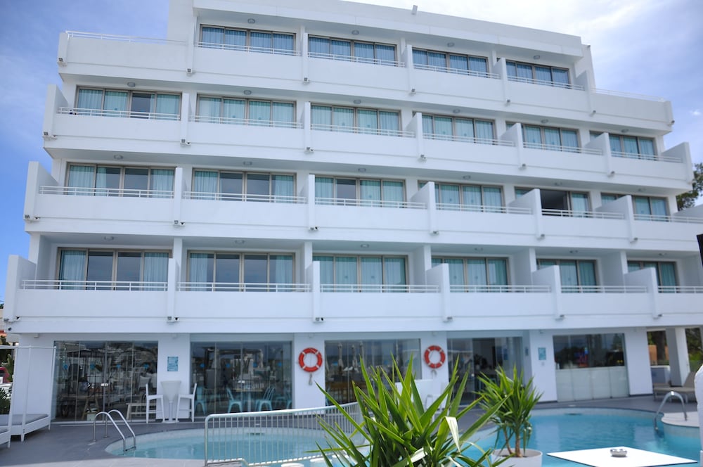 Apartamentos Typic Marina Playa - Adults Only 5/50