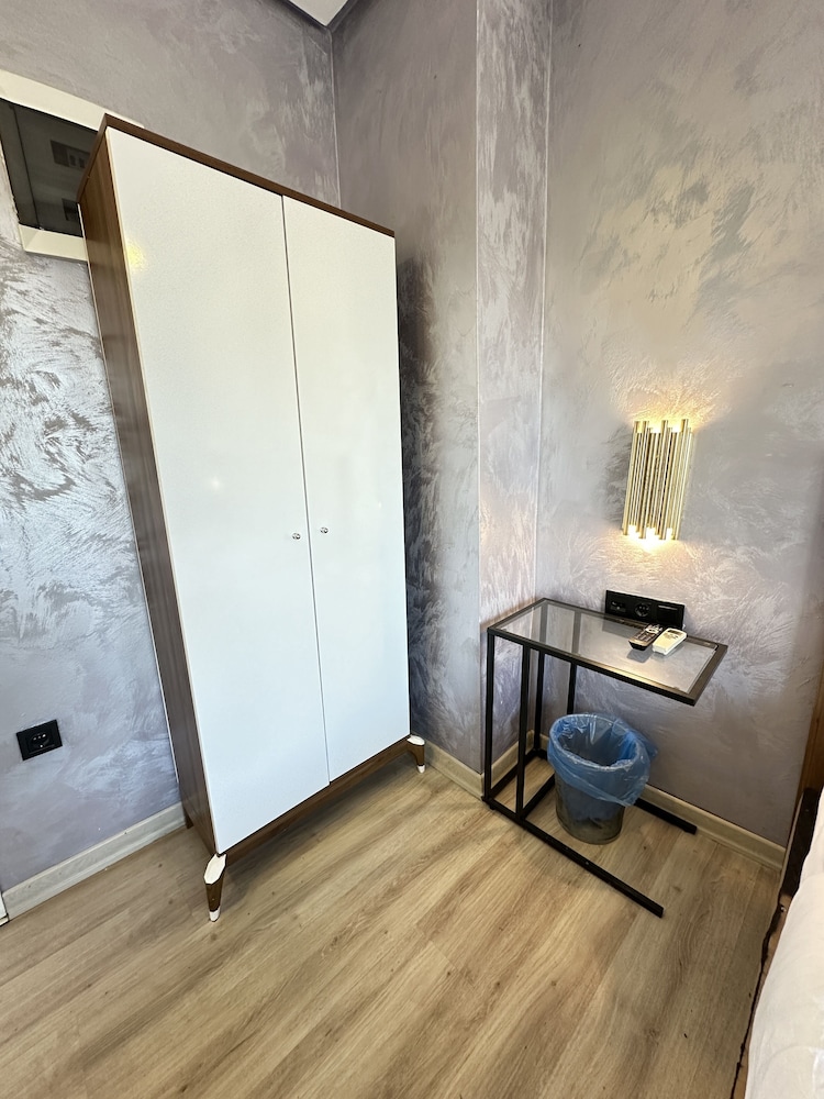Montena Suite - Adults Only 28/50