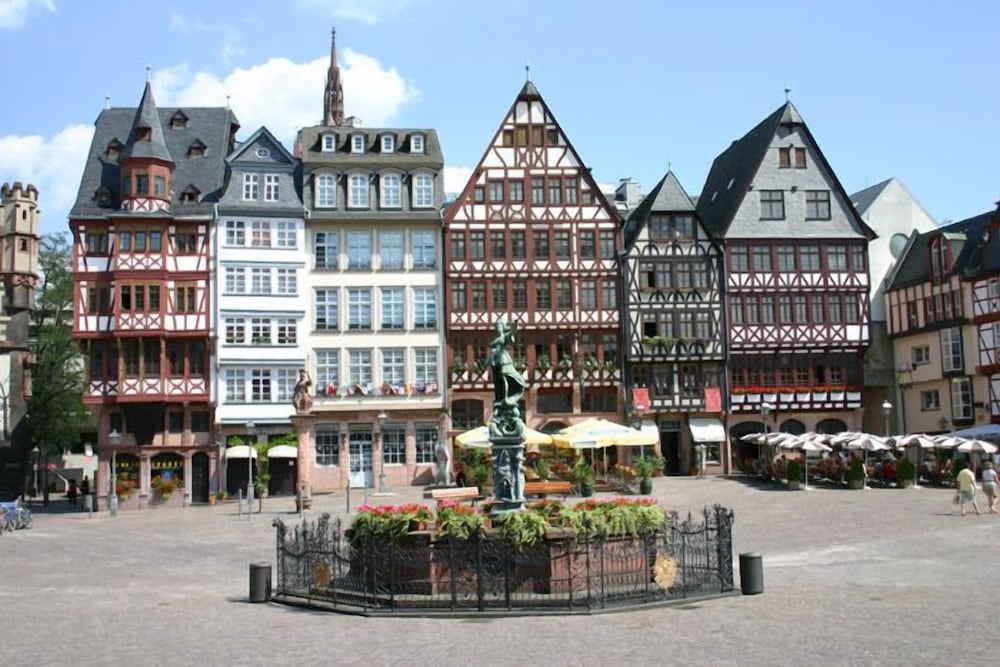MERCURE HOTEL AND RESIDENZ FRANKFURT MESSE 75/82