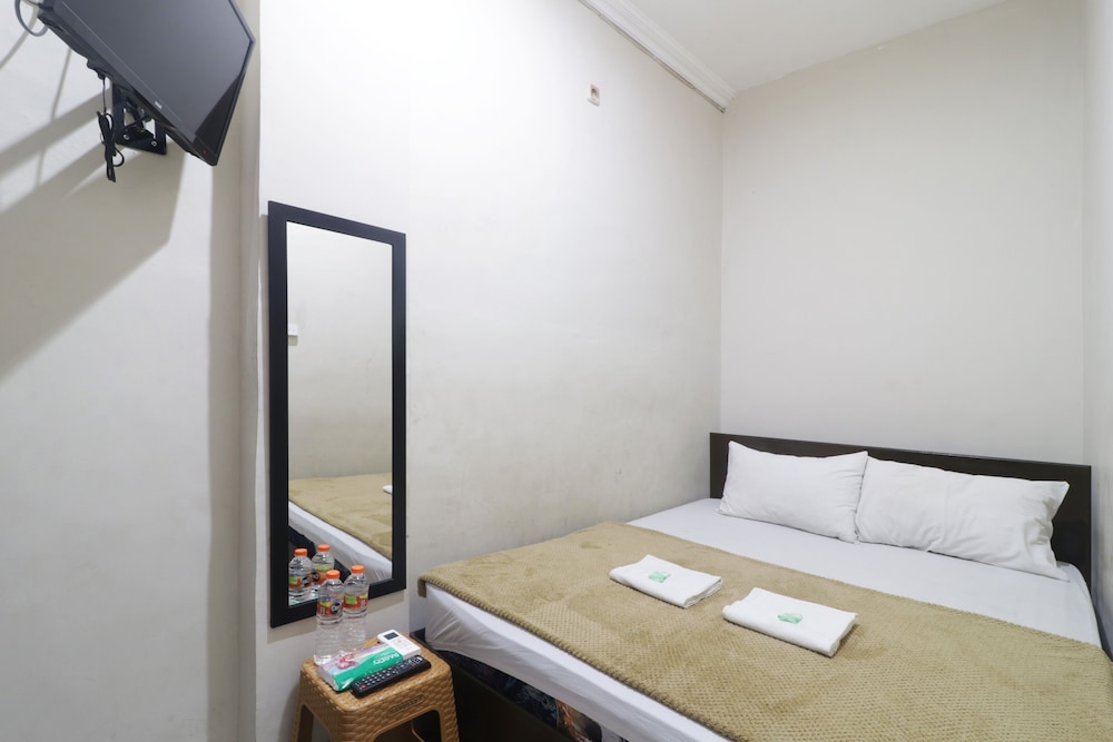 Hotel Omah Ampel Syariah by ZUZU 26/32