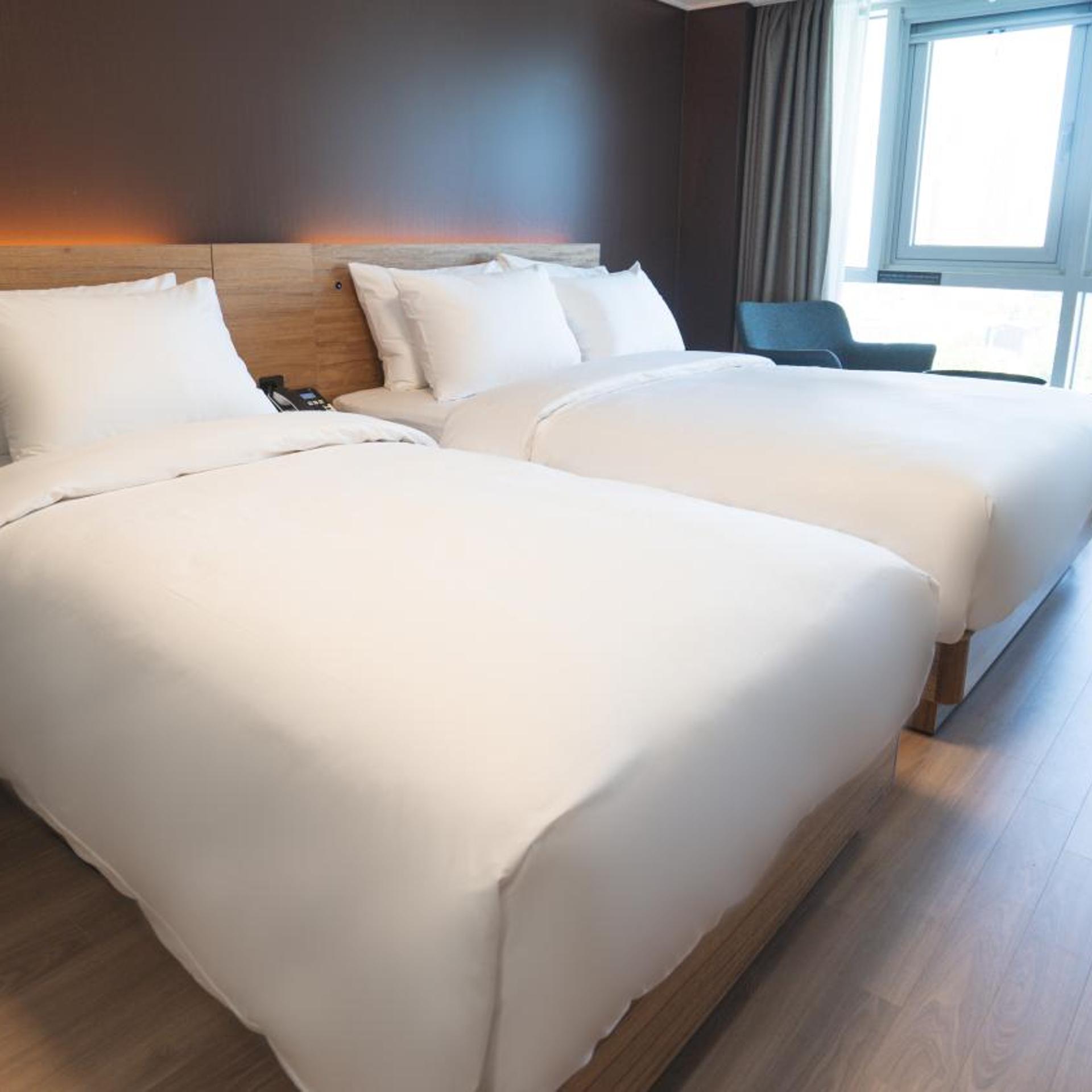 غرفة ديلوكس بسريرين منفصلين