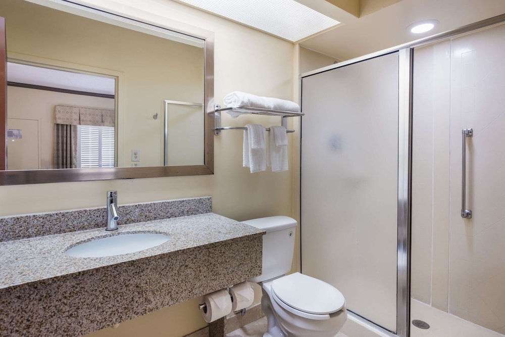Quality Inn Albany 18/42